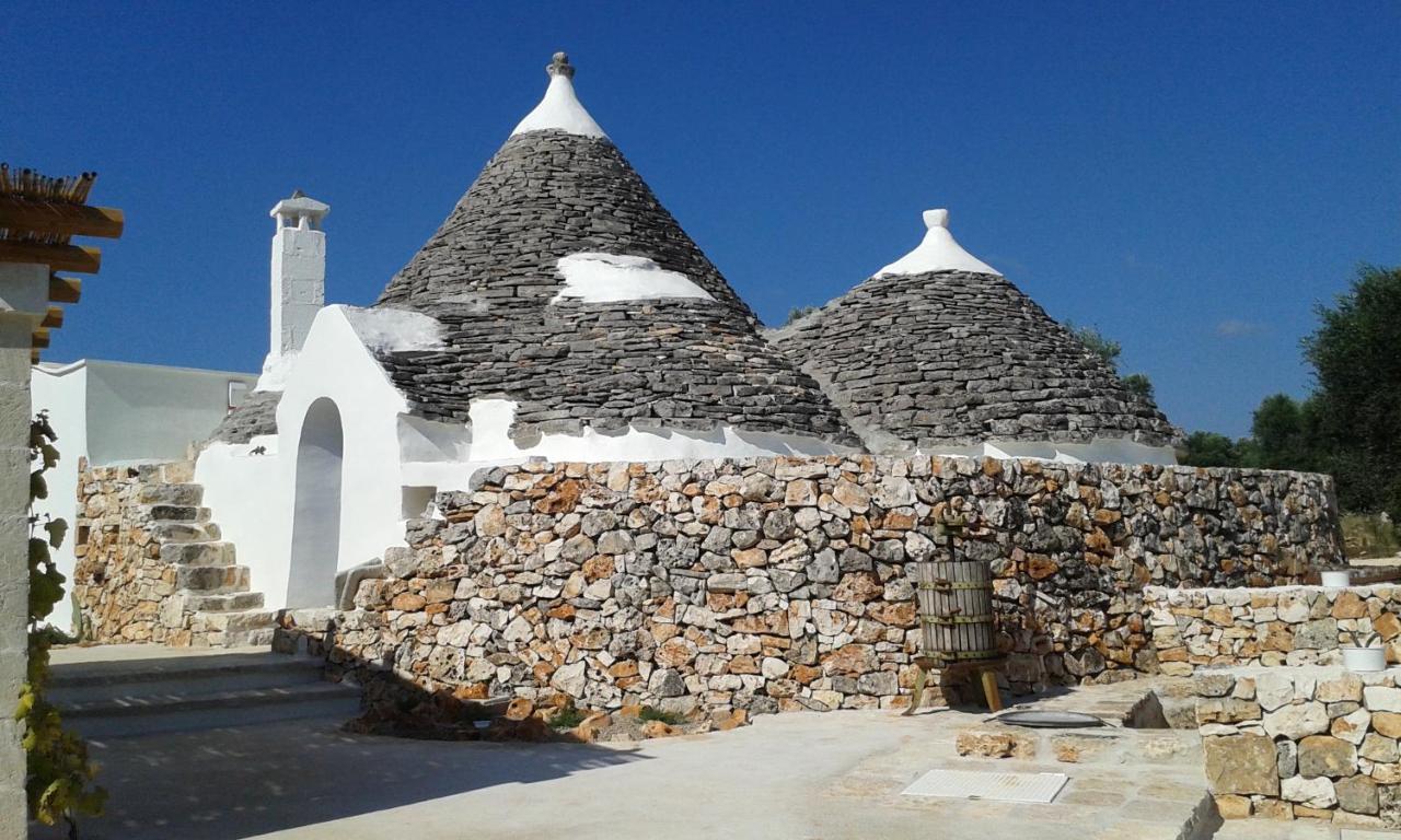 I Trulli Di Alice Villa Ceglie Messapica Bagian luar foto