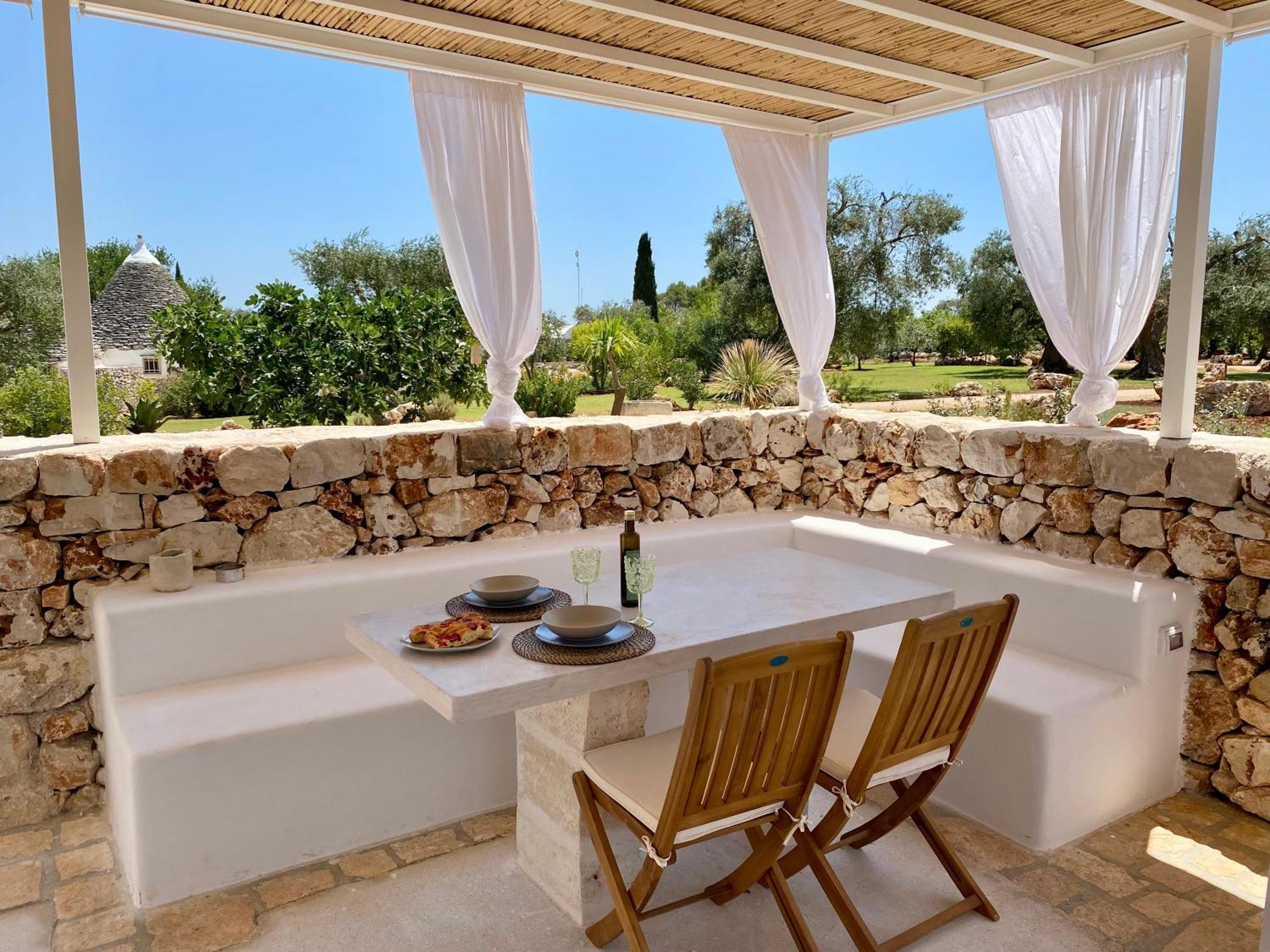 I Trulli Di Alice Villa Ceglie Messapica Bagian luar foto
