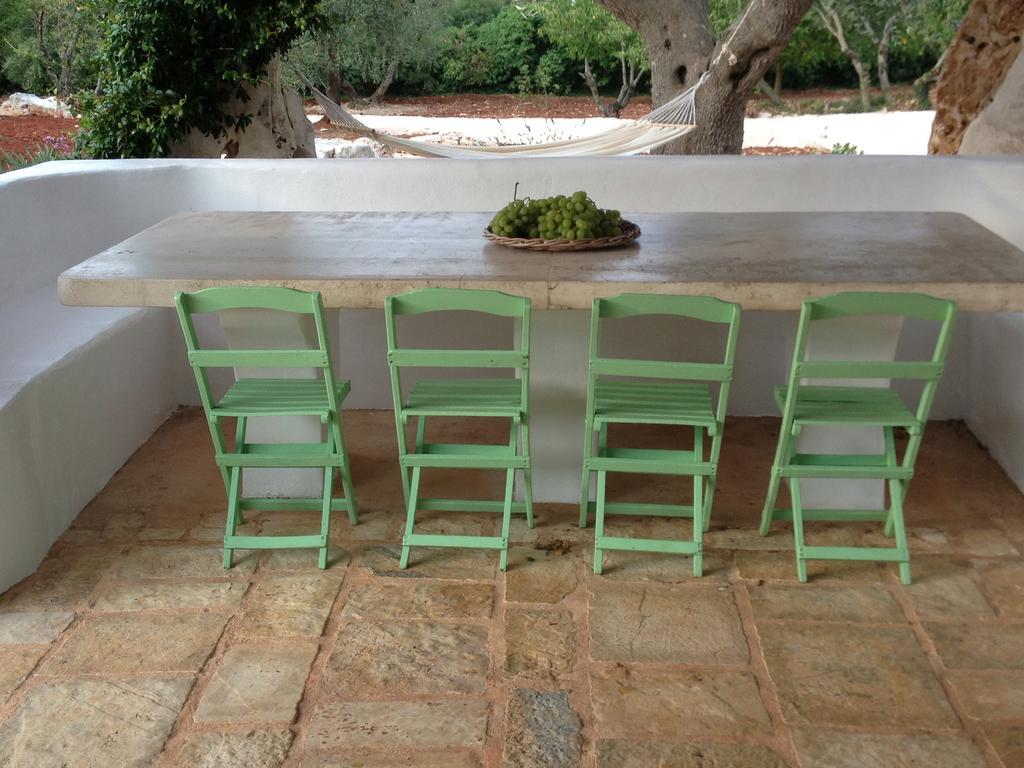 I Trulli Di Alice Villa Ceglie Messapica Bagian luar foto