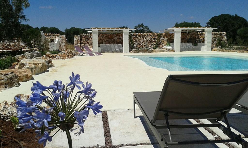 I Trulli Di Alice Villa Ceglie Messapica Bagian luar foto