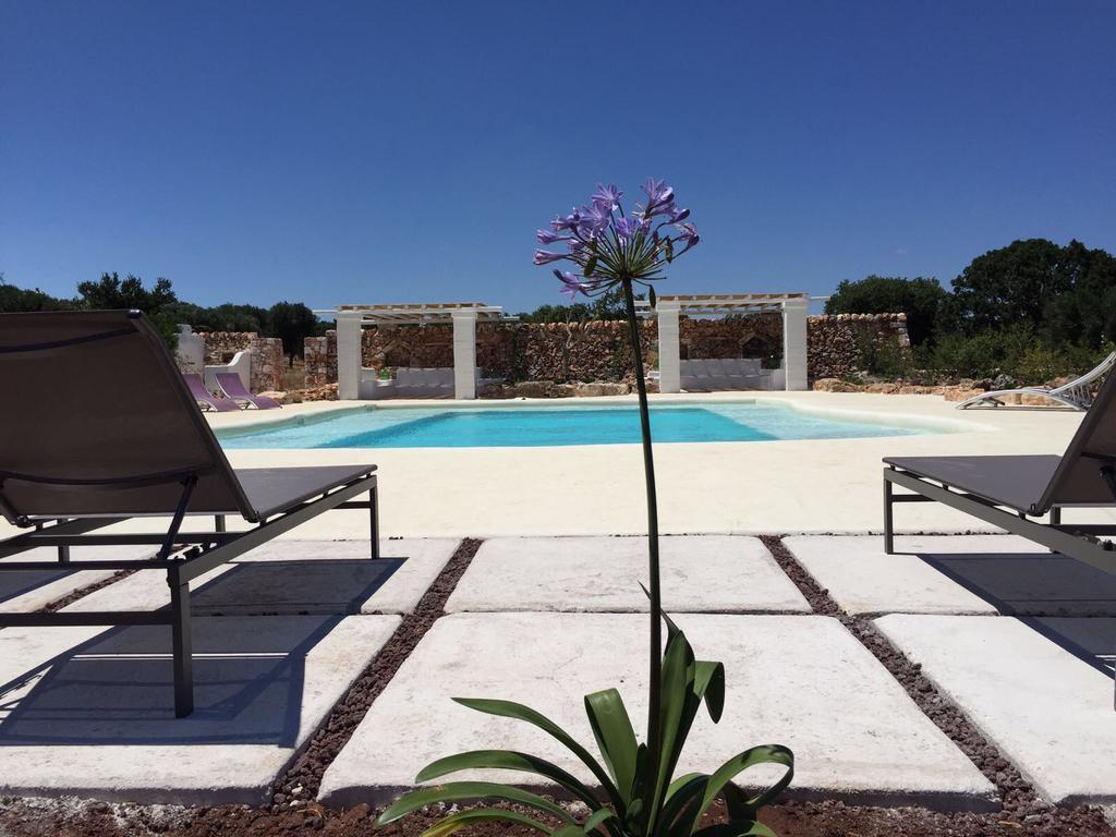 I Trulli Di Alice Villa Ceglie Messapica Bagian luar foto